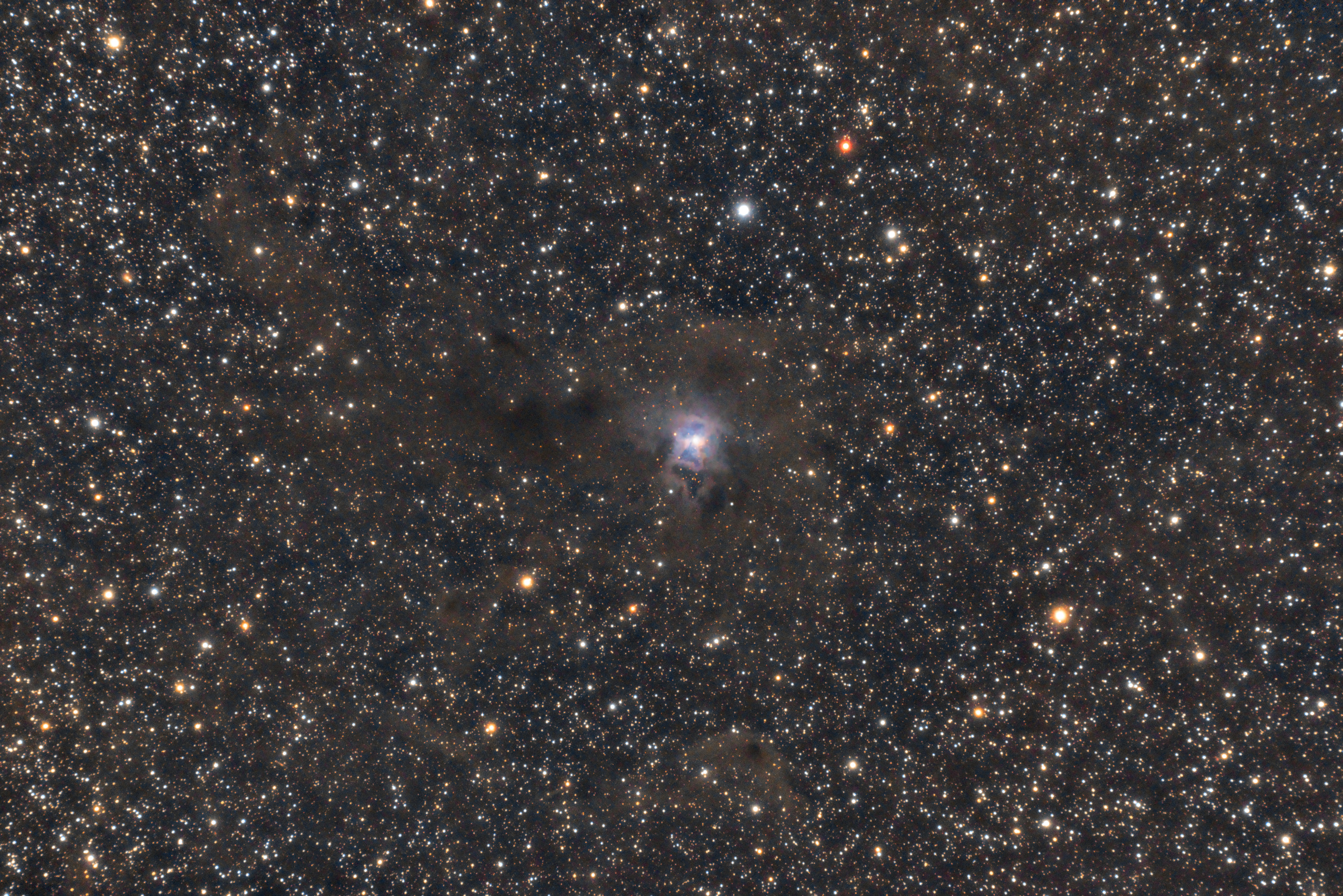 NGC7023_211009_Lantenay_Cyril_Richard.jpg
